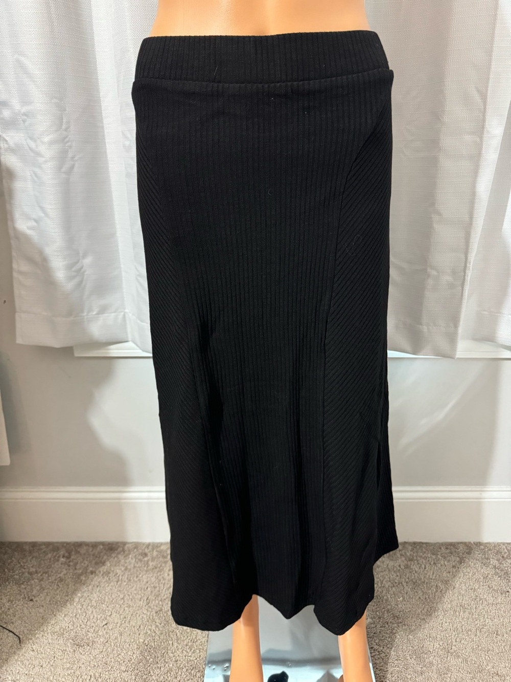 Pretty Grade & Gather size S black knit pull on flare midi skirt new